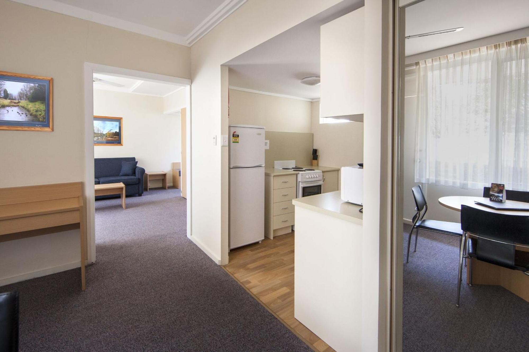Redhill Cooma Motor Inn Zewnętrze zdjęcie