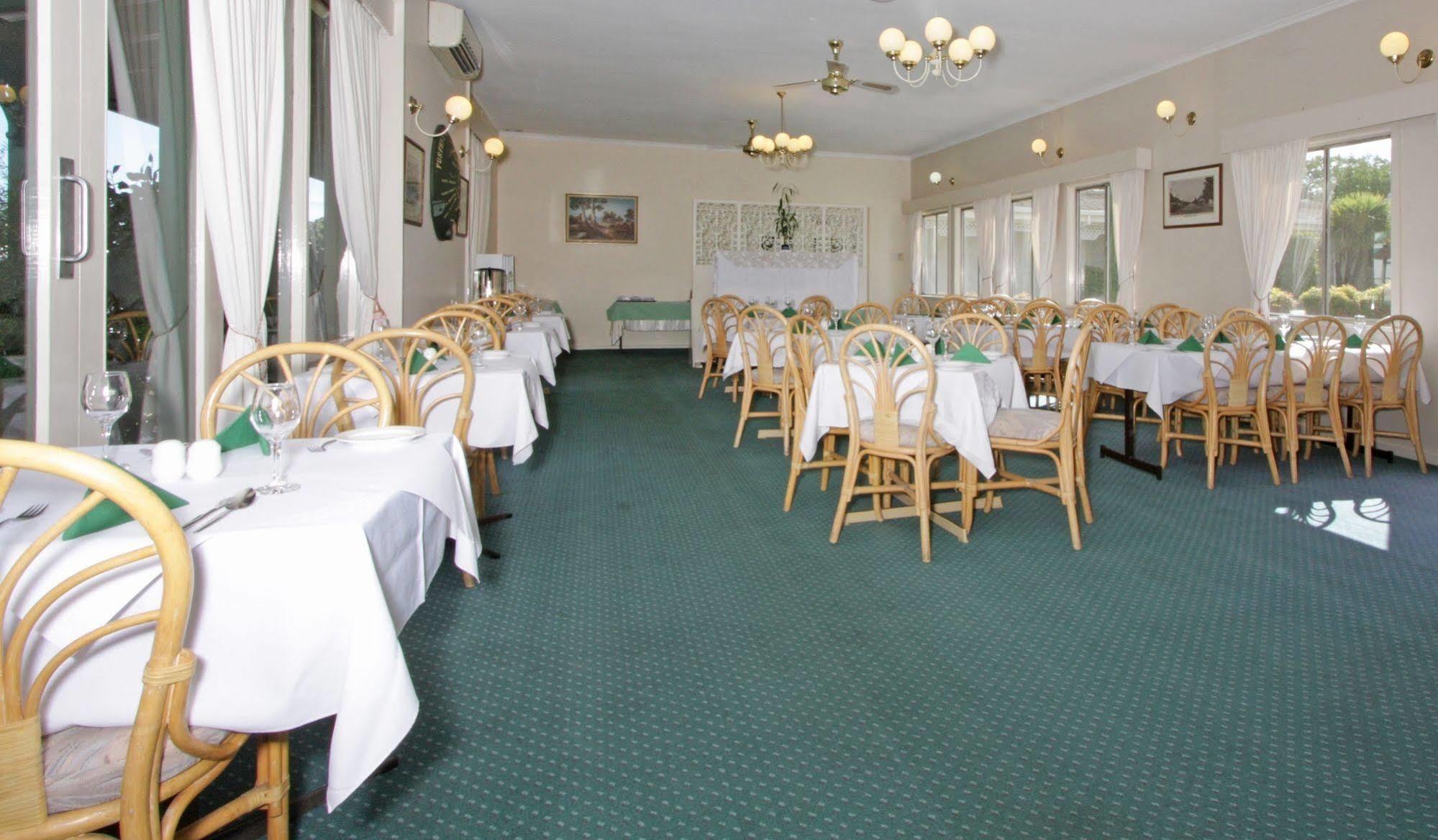 Redhill Cooma Motor Inn Zewnętrze zdjęcie
