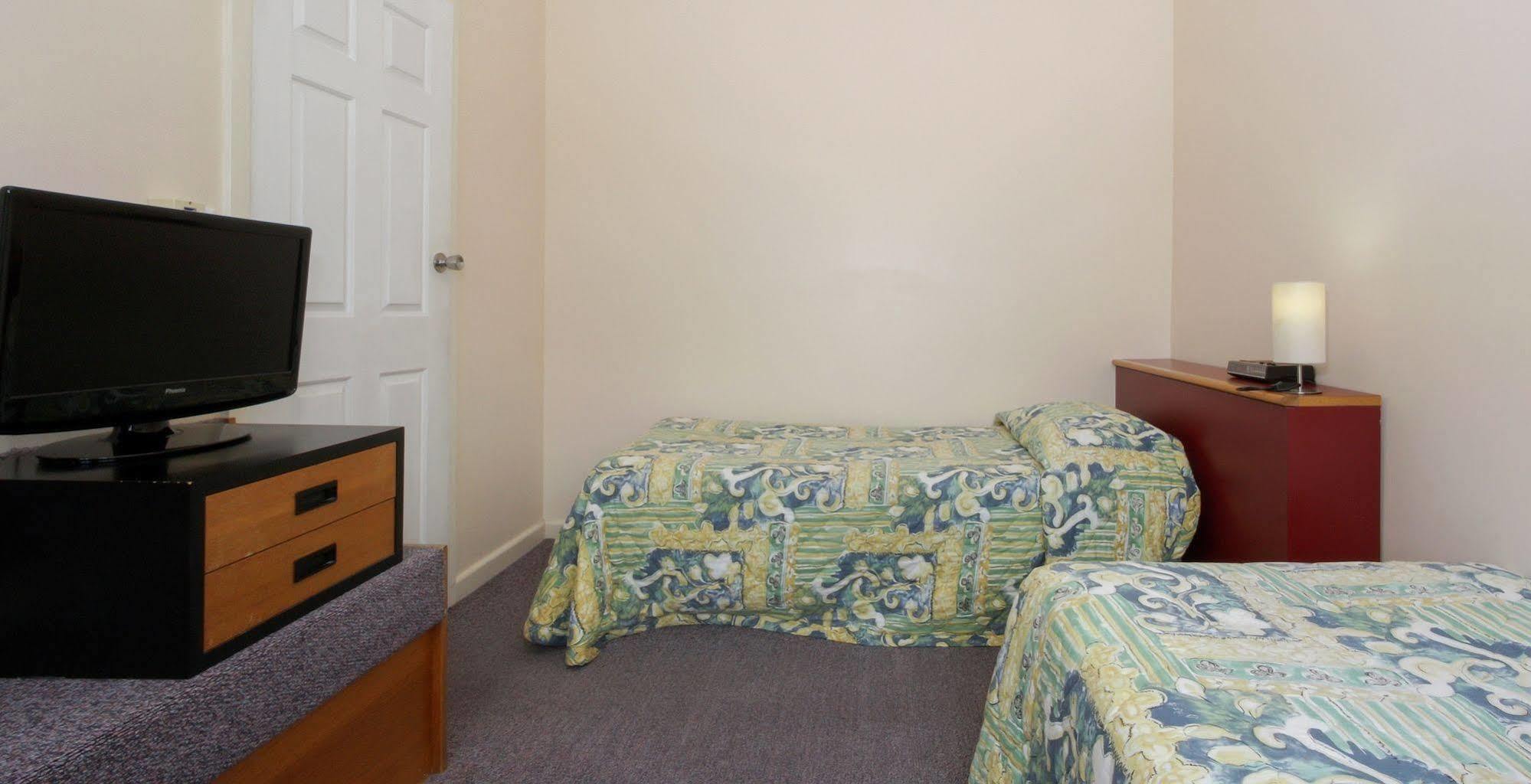 Redhill Cooma Motor Inn Zewnętrze zdjęcie