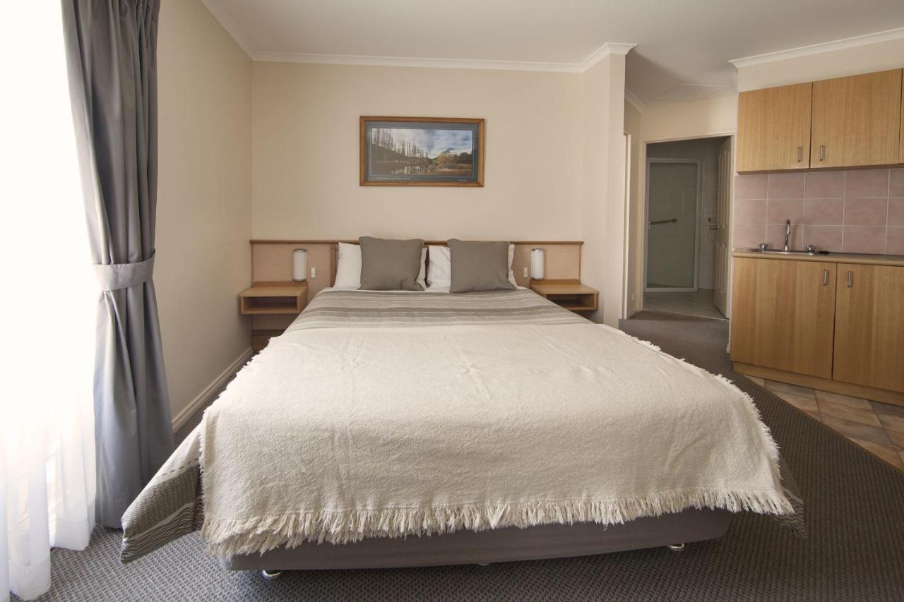 Redhill Cooma Motor Inn Zewnętrze zdjęcie