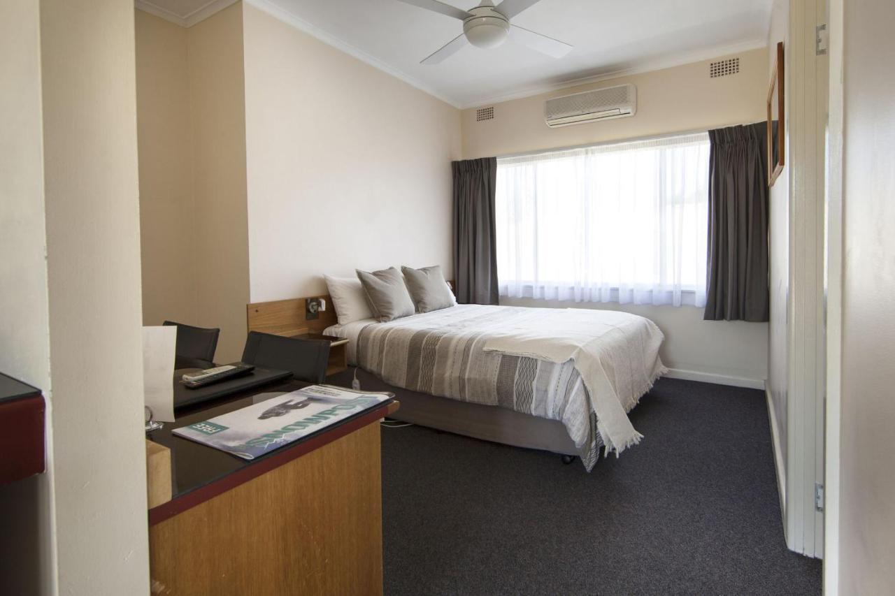 Redhill Cooma Motor Inn Zewnętrze zdjęcie