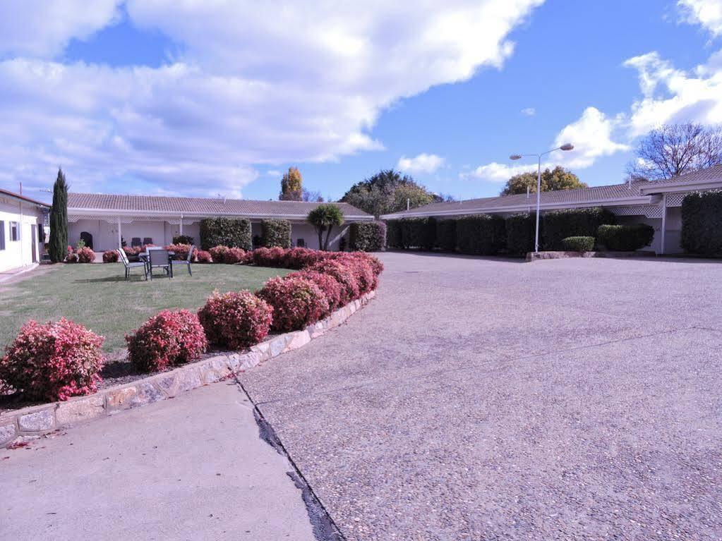 Redhill Cooma Motor Inn Zewnętrze zdjęcie